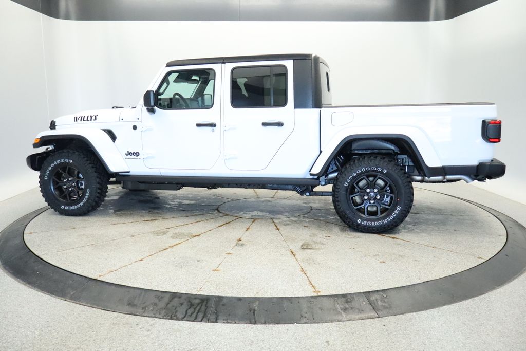 Thumbnail: 2026 Jeep Gladiator - 2