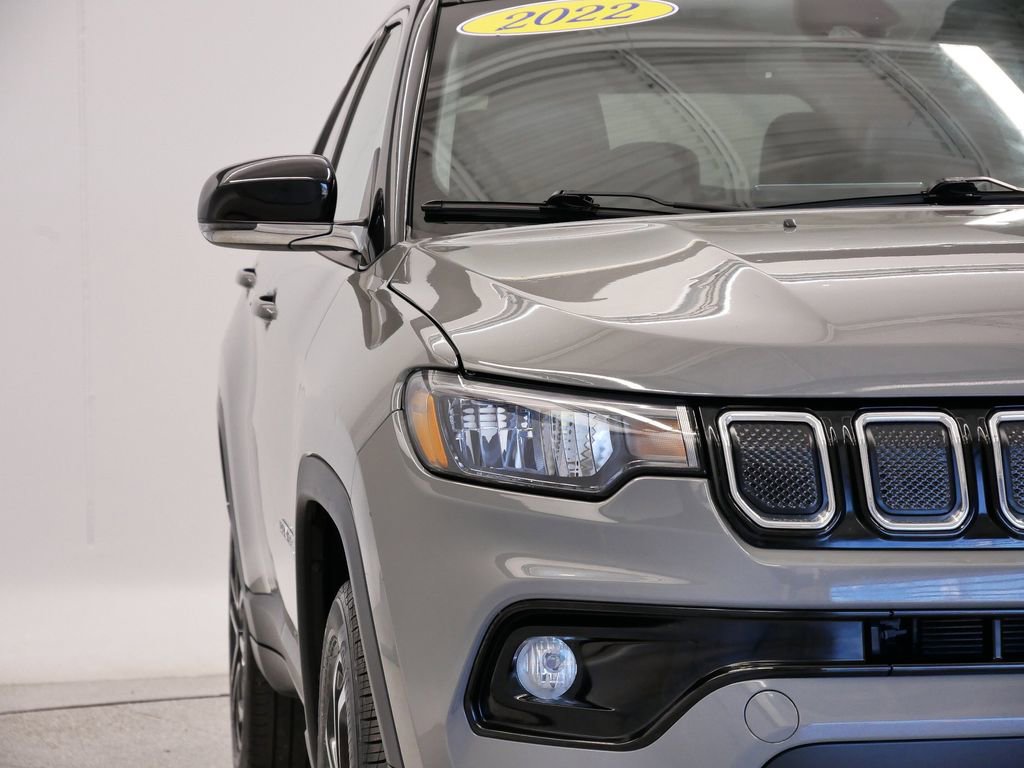 Thumbnail: 2022 Jeep Compass - 51