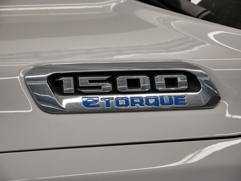 Thumbnail: 2026 RAM 1500 - 47