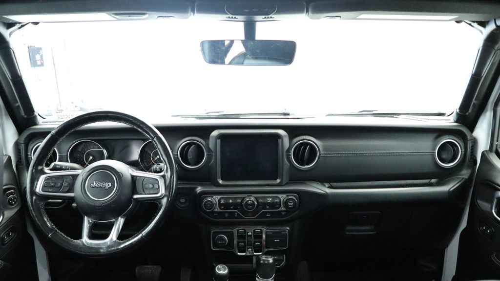 Thumbnail: 2021 Jeep Wrangler - 22