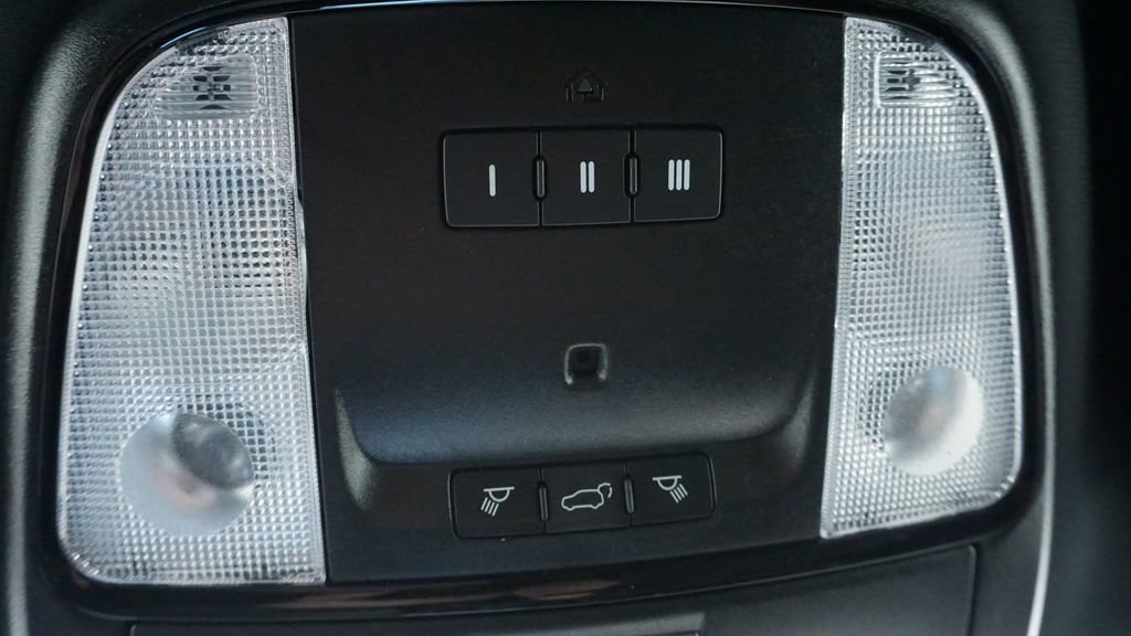 Thumbnail: 2021 Dodge Durango - 38