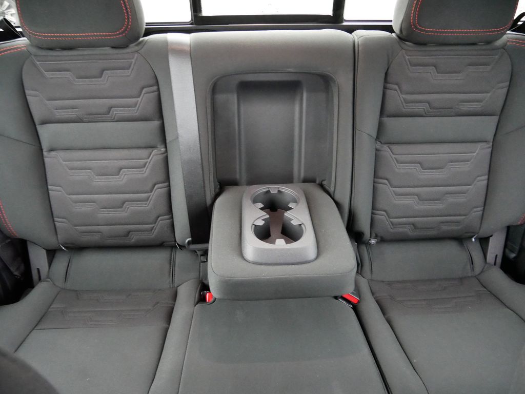 Thumbnail: 2024 Nissan Frontier - 21