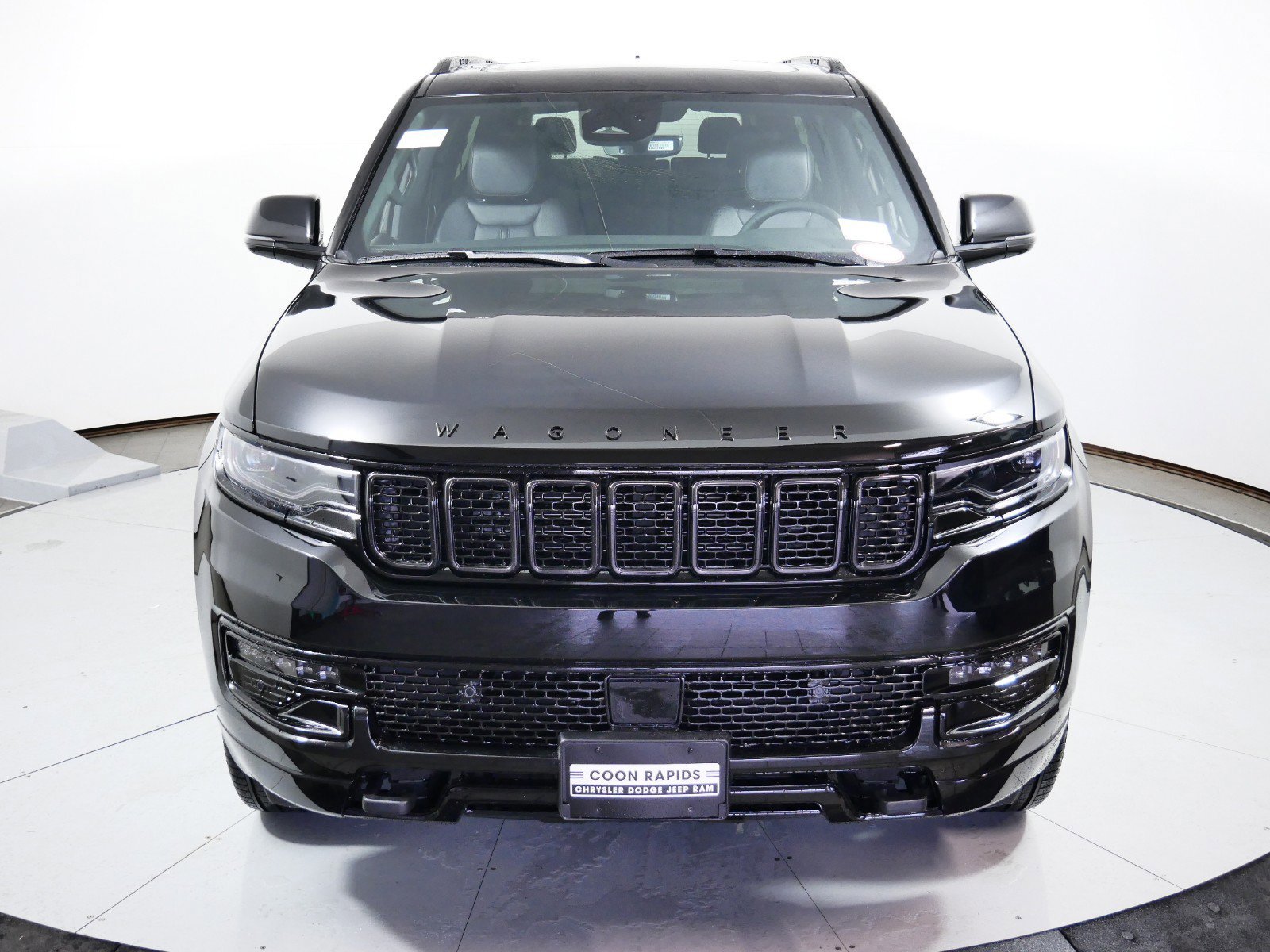 Thumbnail: 2024 Jeep Wagoneer - 14