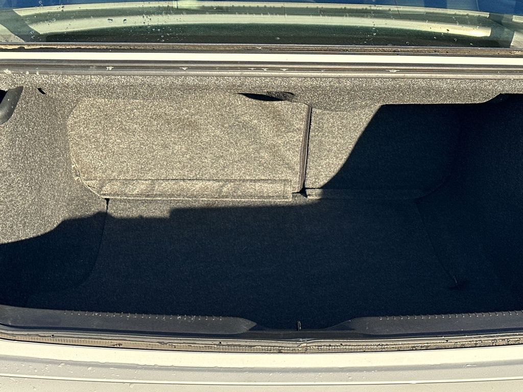 Thumbnail: 2016 Chrysler 300 - 26