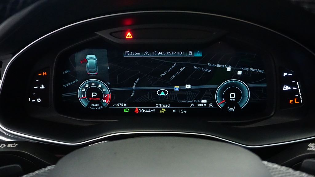 Thumbnail: 2022 Audi SQ8 - 29