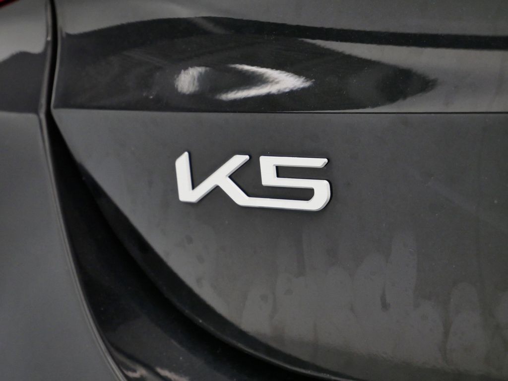 Thumbnail: 2023 Kia K5 - 20