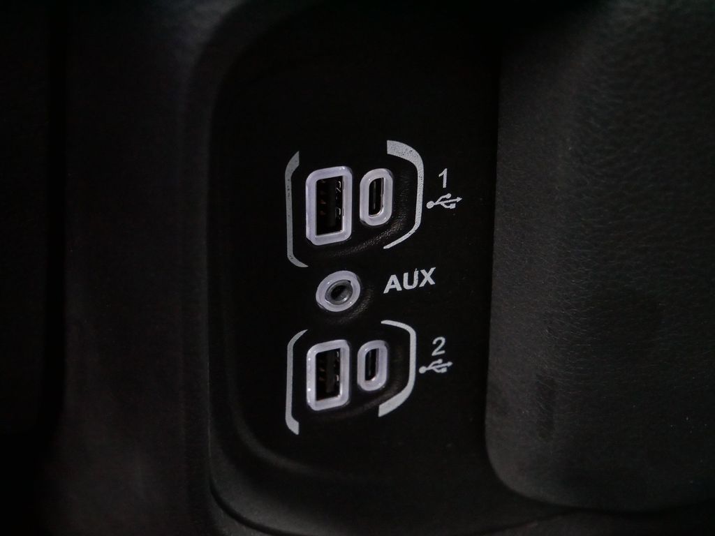 Thumbnail: 2026 RAM 1500 - 37