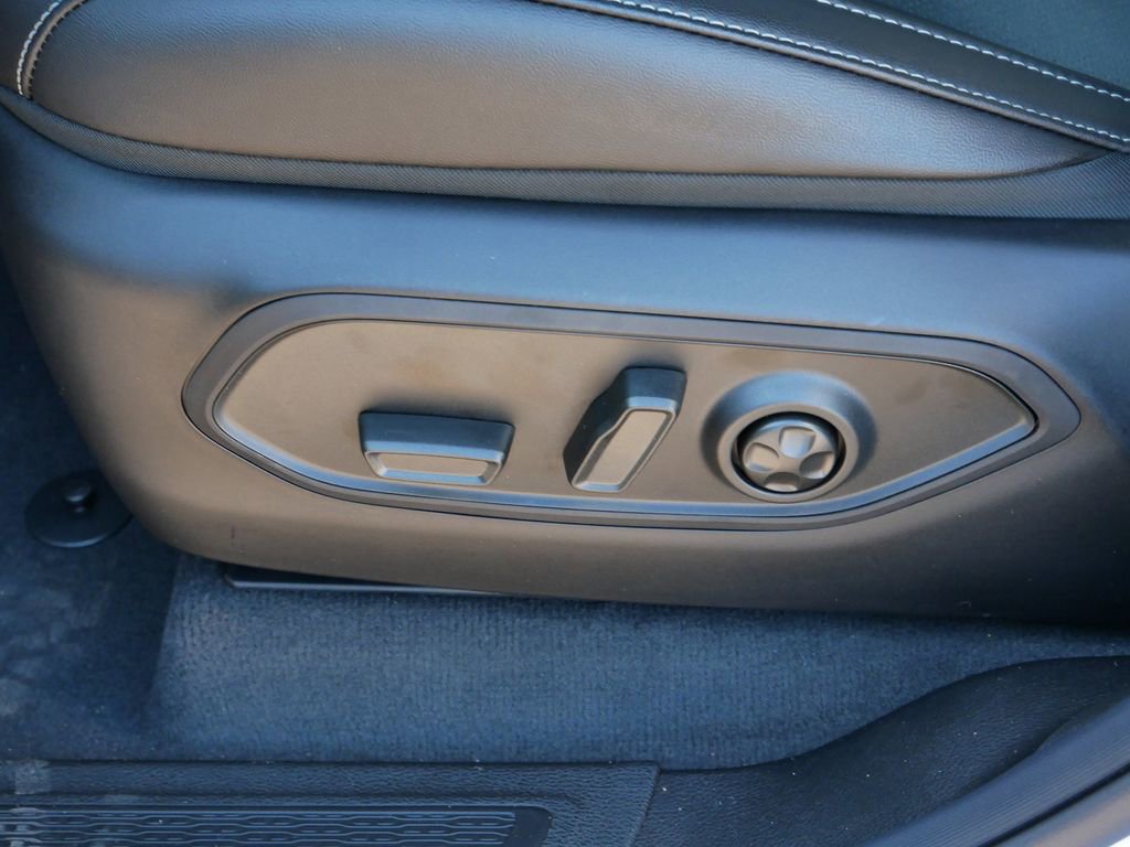 Thumbnail: 2025 Jeep Grand Cherokee - 6