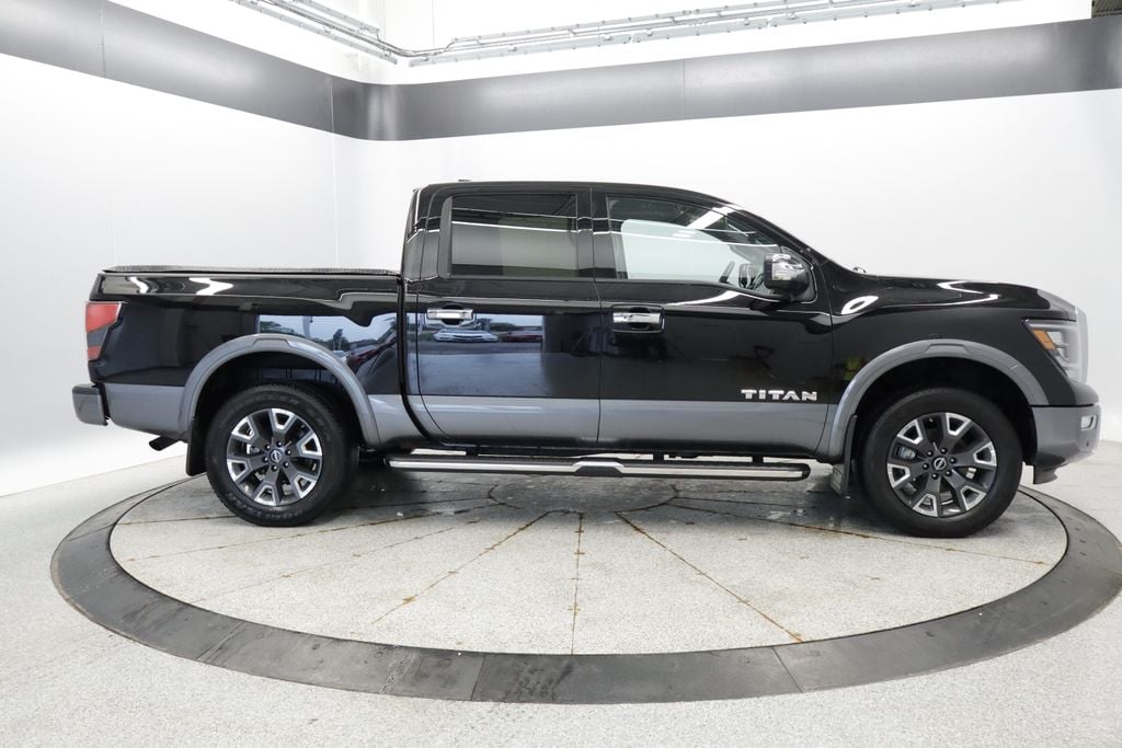Thumbnail: 2024 Nissan Titan - 8