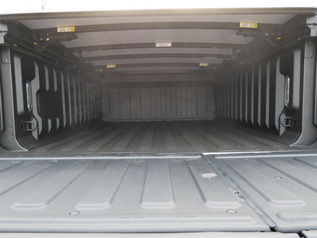 Thumbnail: 2026 RAM 1500 - 28