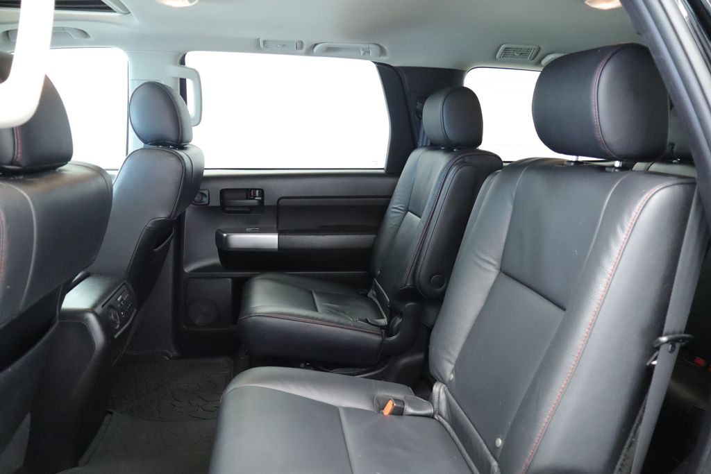 Thumbnail: 2021 Toyota Sequoia - 23