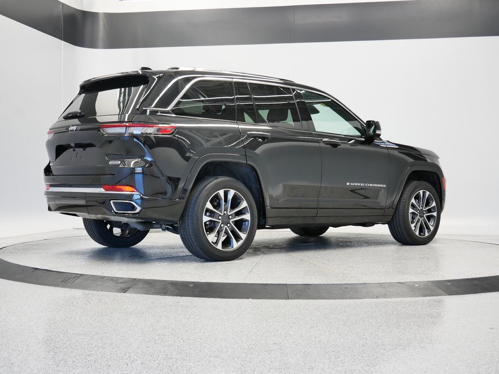 Thumbnail: 2022 Jeep Grand Cherokee - 44