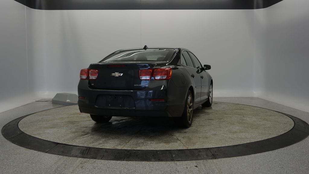 Thumbnail: 2014 Chevrolet Malibu - 9