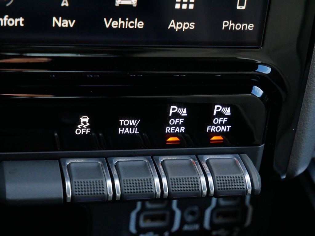 Thumbnail: 2024 RAM 1500 - 35