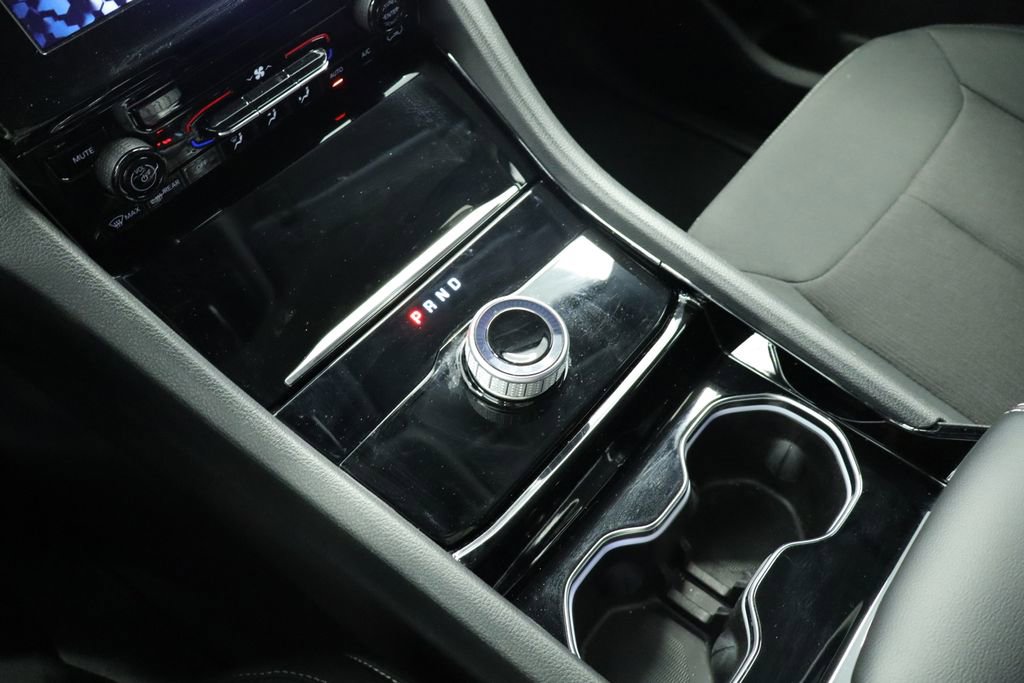 Thumbnail: 2023 Jeep Grand Cherokee - 37