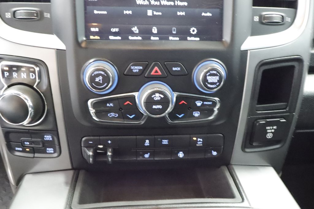 Thumbnail: 2021 RAM 1500 Classic - 30