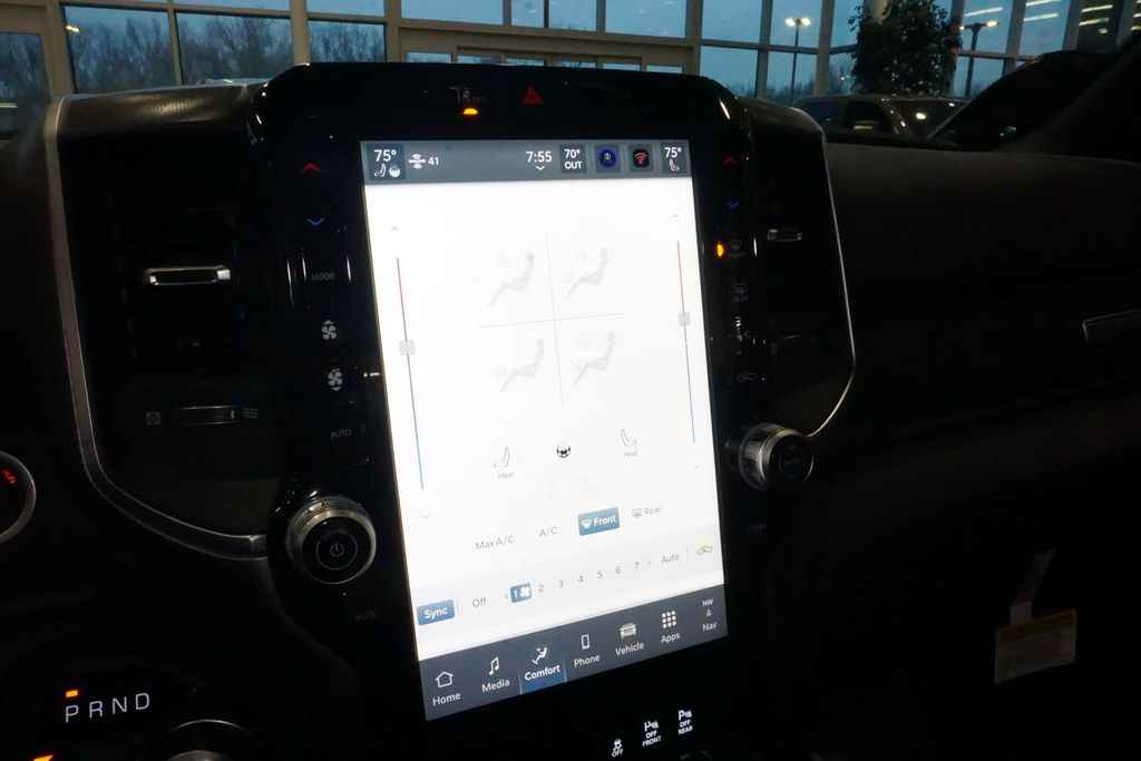 Thumbnail: 2026 RAM 1500 - 42