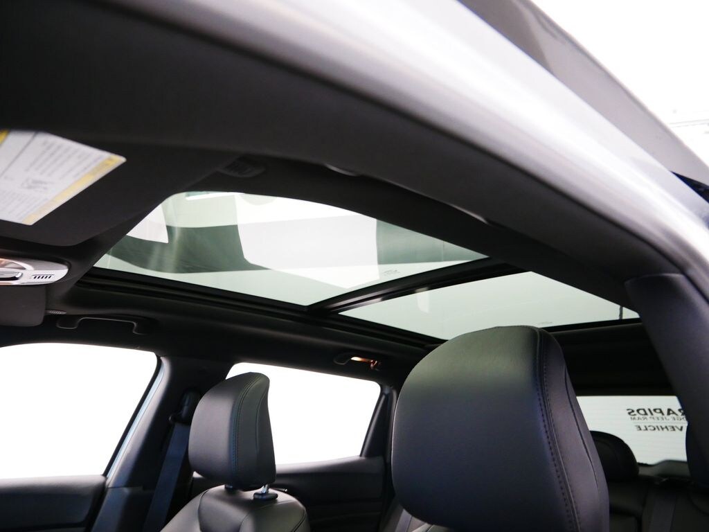 New 2025 Jeep Compass Limited SUV