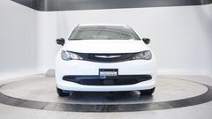 Thumbnail: 2026 Chrysler Voyager - 19