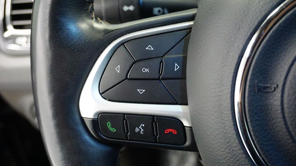 Thumbnail: 2019 Jeep Compass - 37