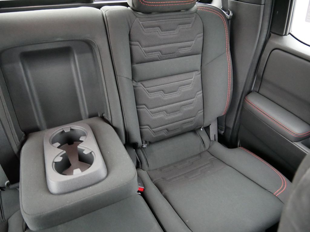 Thumbnail: 2024 Nissan Frontier - 22