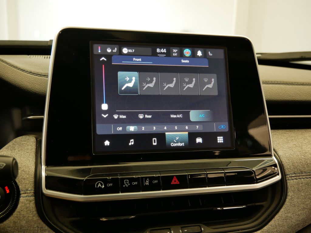 Thumbnail: 2025 Jeep Compass - 33