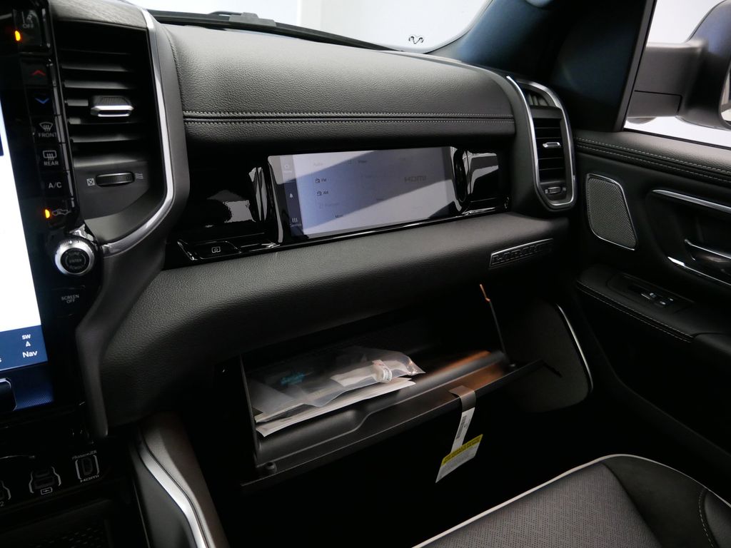 Thumbnail: 2026 RAM 1500 - 43