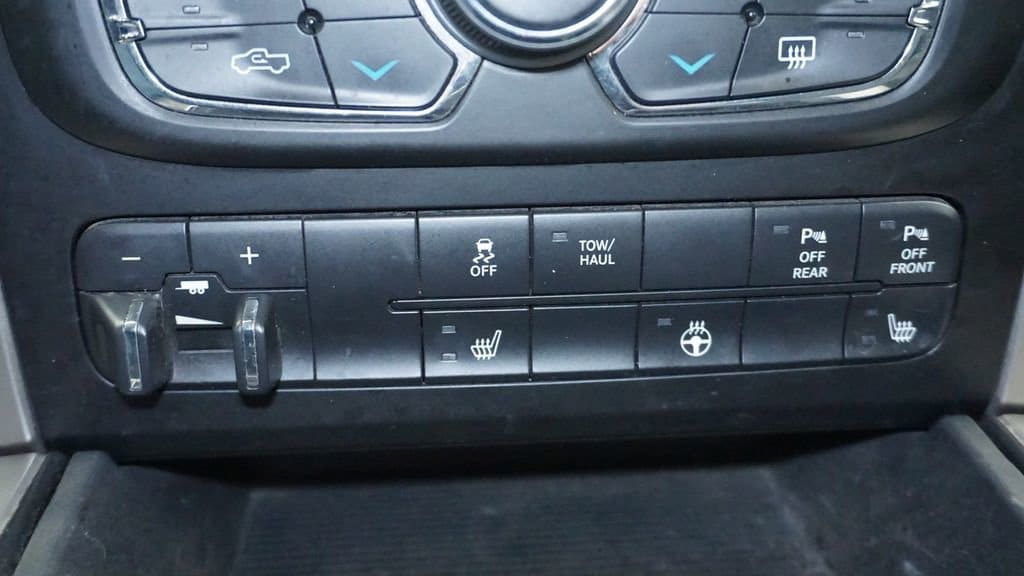 Thumbnail: 2018 RAM 3500 - 42