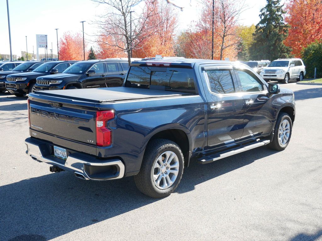 Thumbnail: 2022 Chevrolet Silverado 1500 - 20