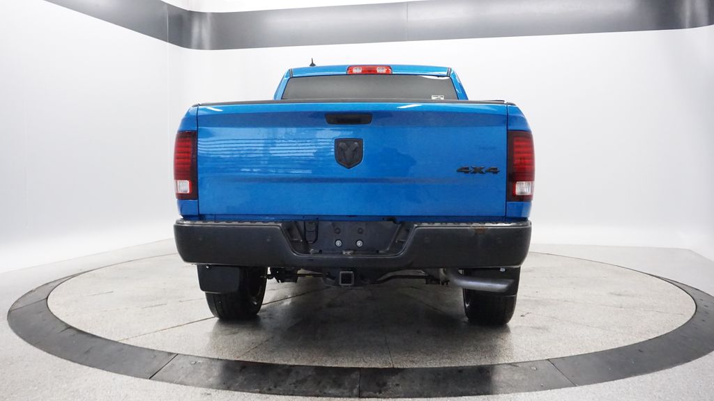 Thumbnail: 2022 RAM 1500 Classic - 4