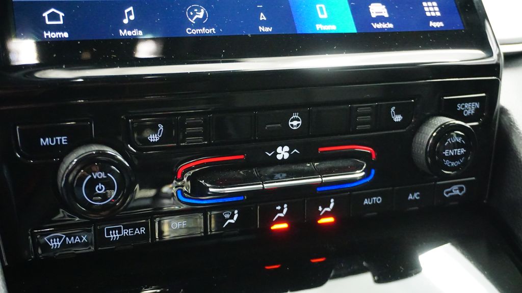 Thumbnail: 2023 Jeep Grand Cherokee - 28