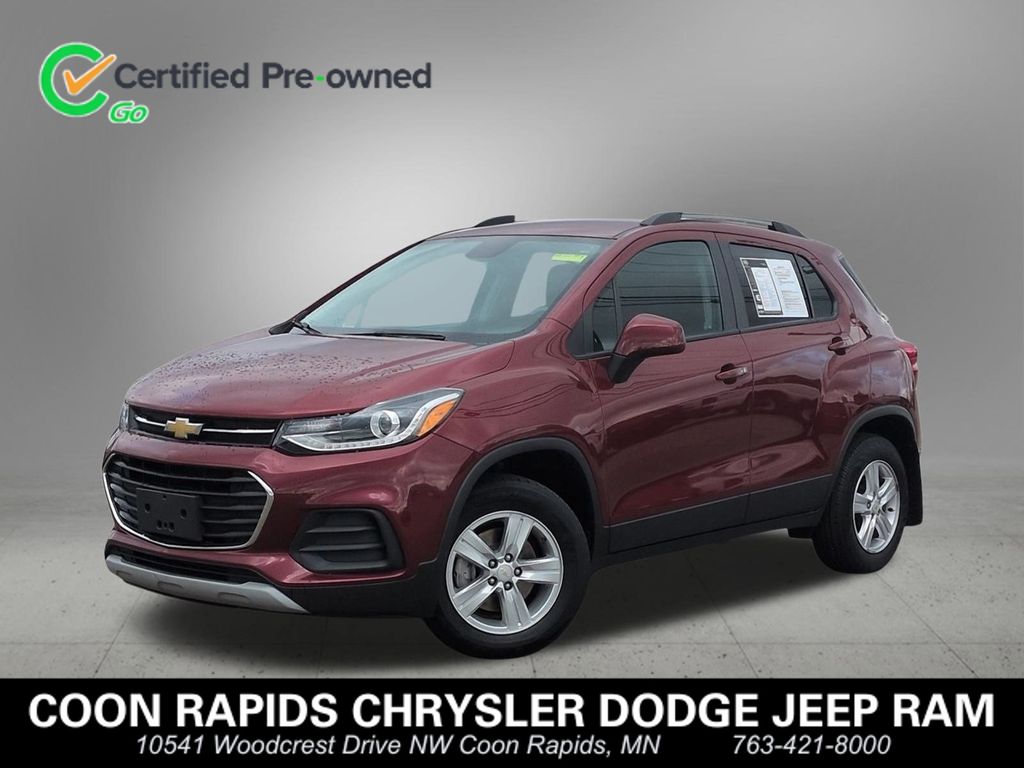 Thumbnail: 2022 Chevrolet Trax - 1