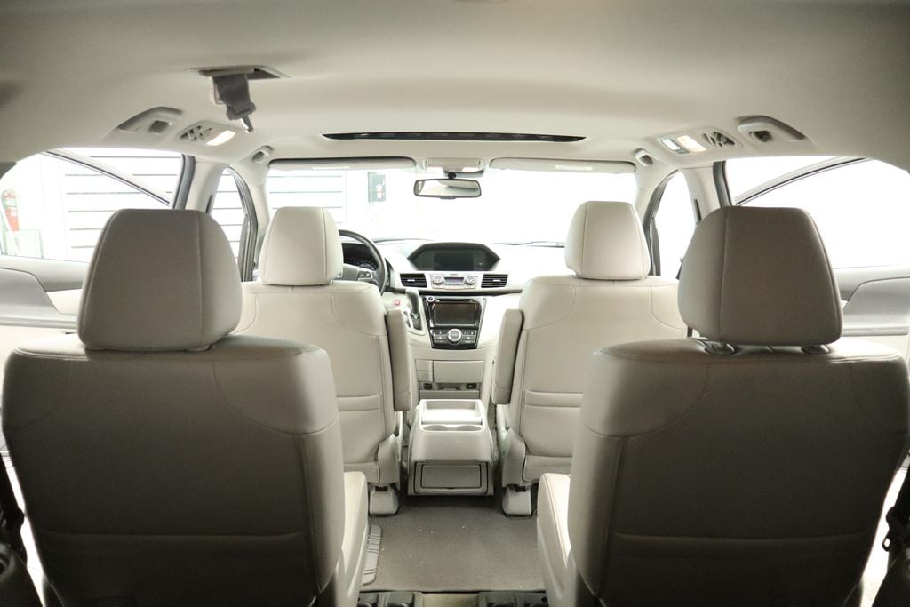 Thumbnail: 2015 Honda Odyssey - 20