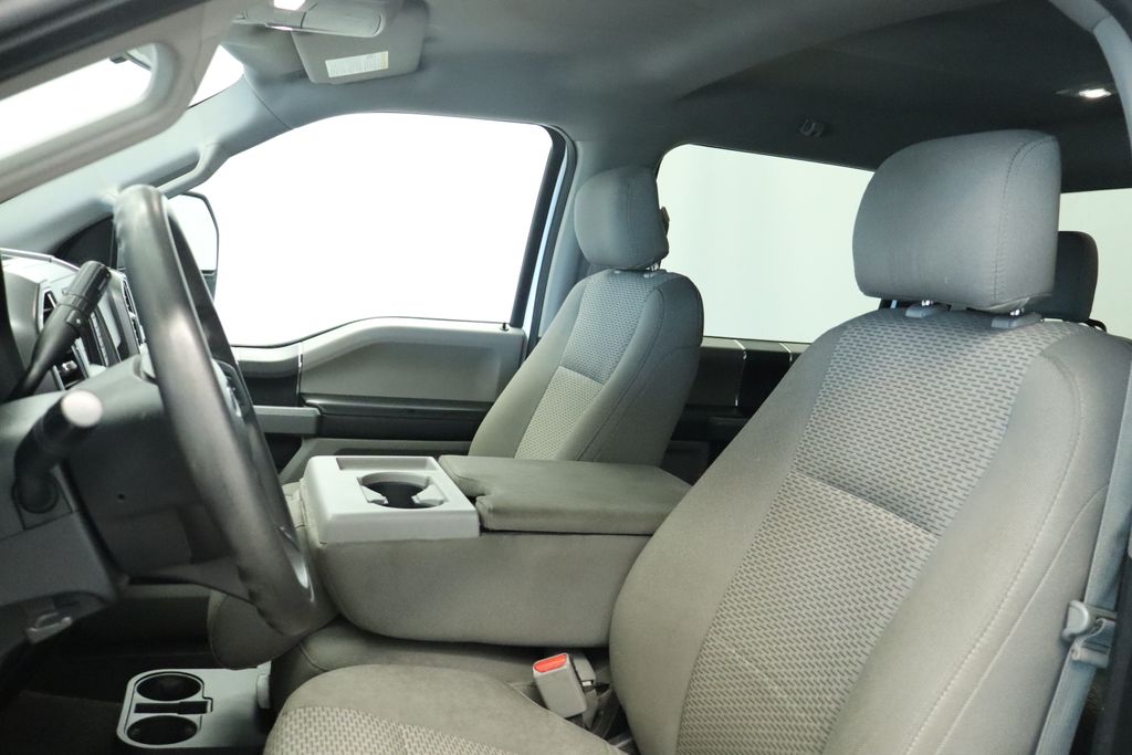 Thumbnail: 2016 Ford F-150 - 31