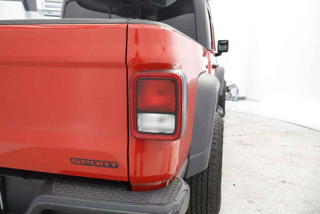 Thumbnail: 2020 Jeep Gladiator - 20