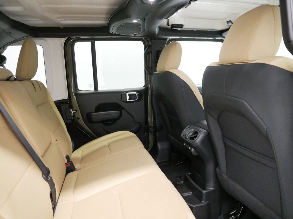 2025 Jeep Wrangler Willys Wheeler 25