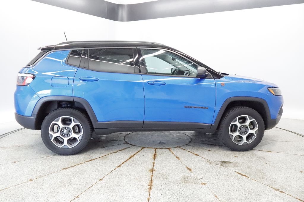 Thumbnail: 2022 Jeep Compass - 8