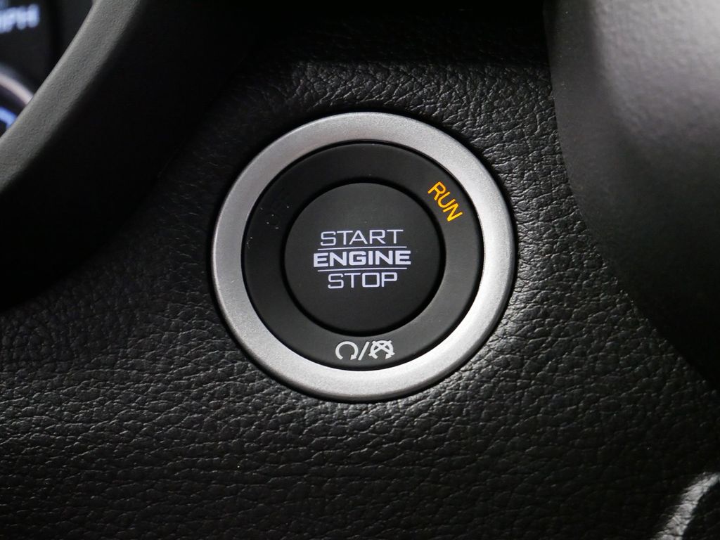 Thumbnail: 2026 RAM 1500 - 38