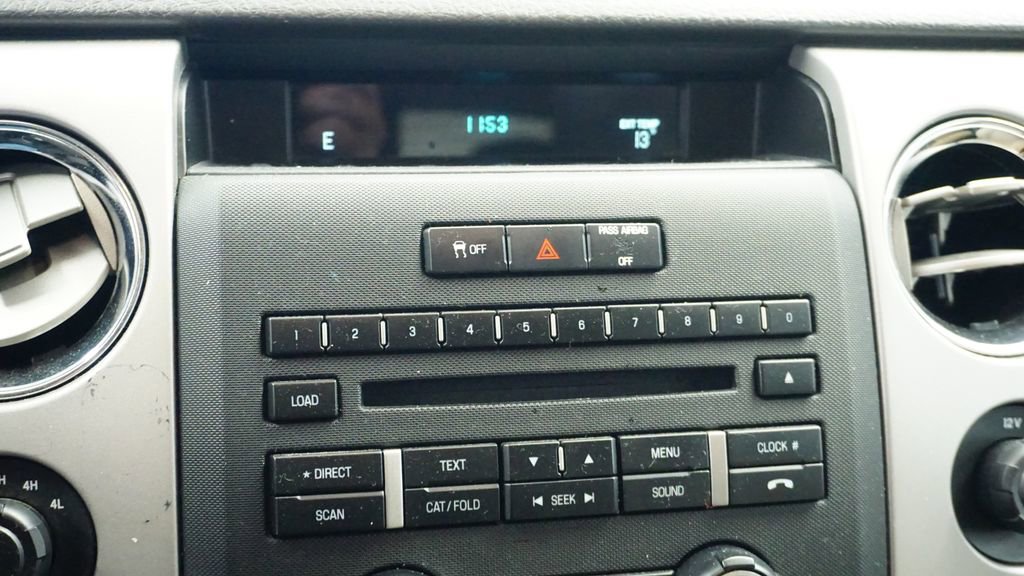 Thumbnail: 2012 Ford F-150 - 32