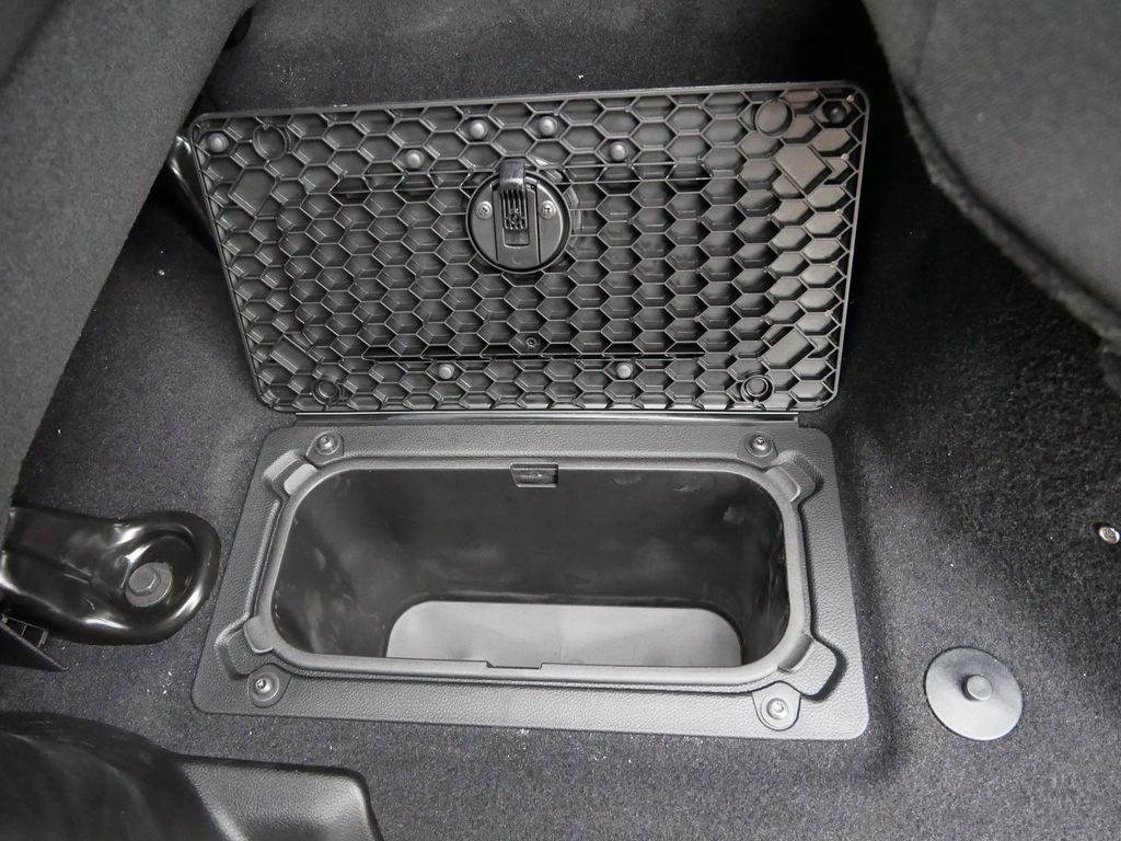 Thumbnail: 2026 RAM 2500 - 9