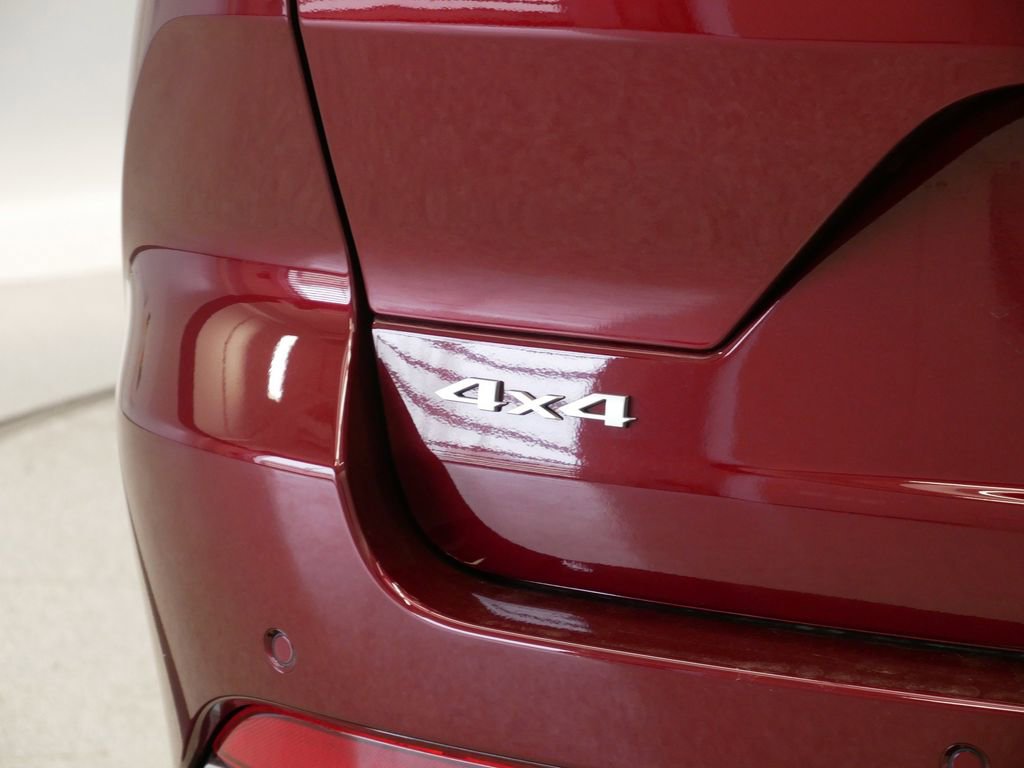 2025 Jeep Grand Cherokee Limited Edition 14