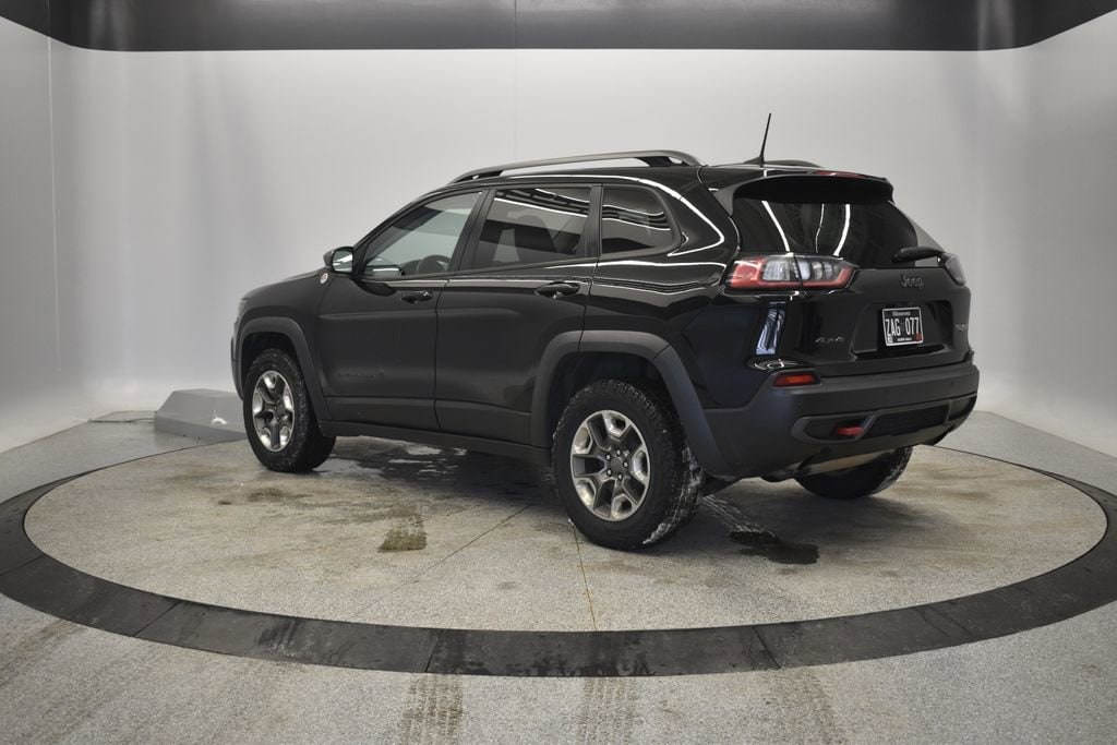 Thumbnail: 2019 Jeep Cherokee - 6
