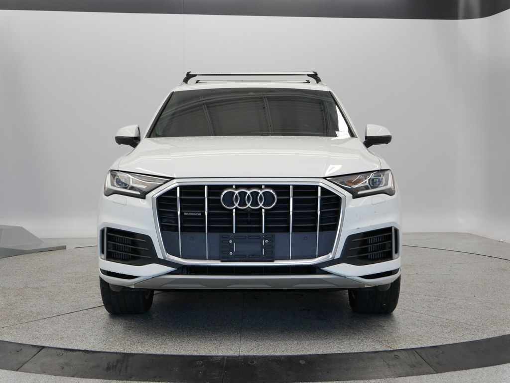 Thumbnail: 2020 Audi Q7 - 11