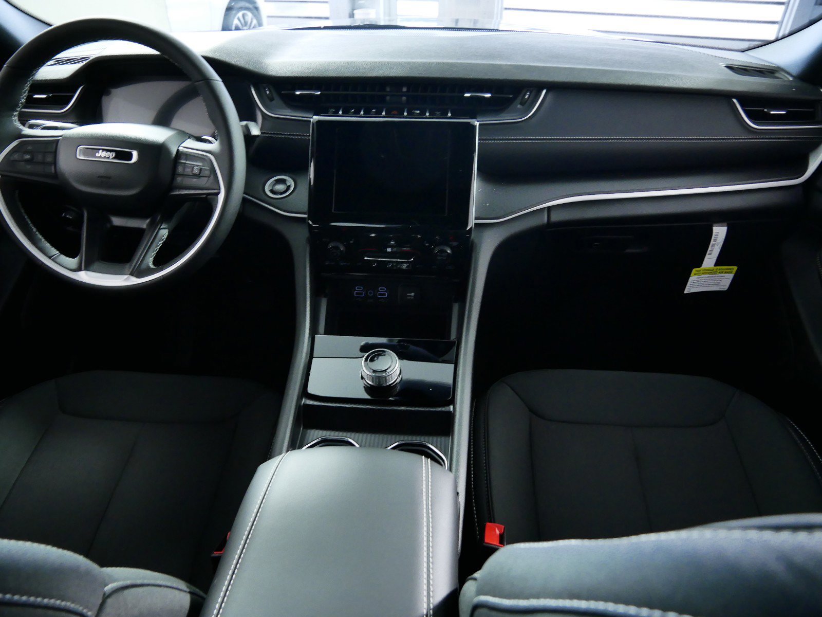 Thumbnail: 2025 Jeep Grand Cherokee - 5