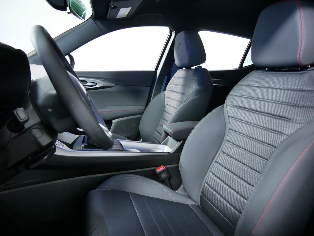 Thumbnail: 2024 Dodge Hornet - 34