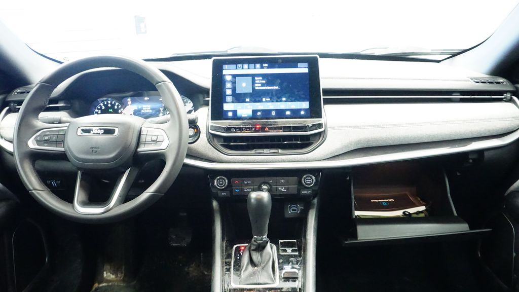 Thumbnail: 2023 Jeep Compass - 19