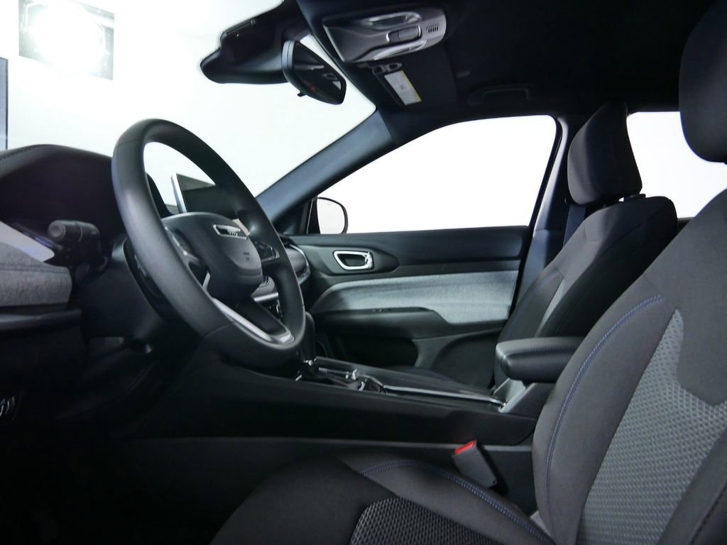 Thumbnail: 2024 Jeep Compass - 32