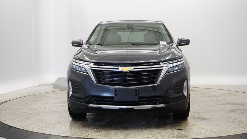 Thumbnail: 2022 Chevrolet Equinox - 11