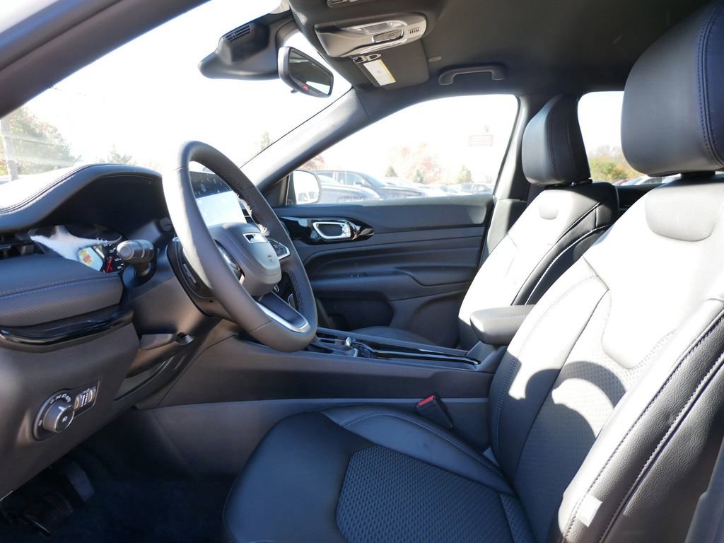 Thumbnail: 2026 Jeep Compass - 30