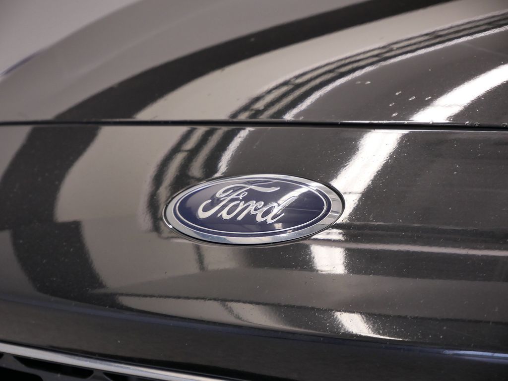 Thumbnail: 2022 Ford Escape - 49